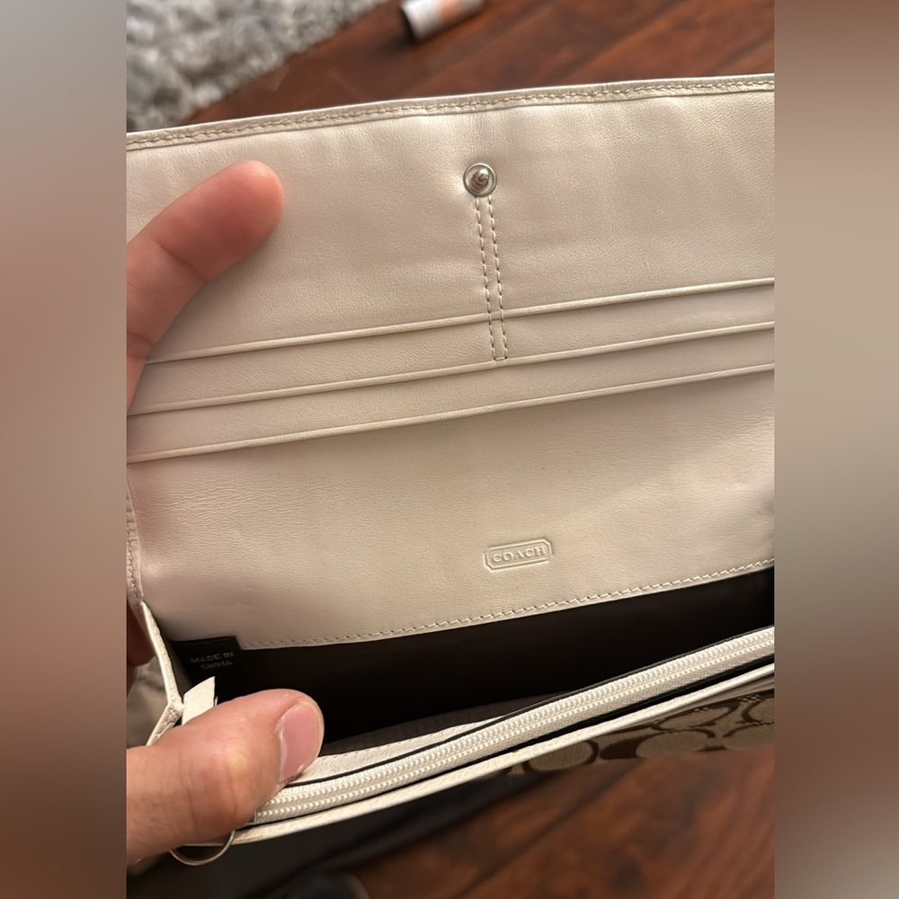 Coach Brown and Beige Signature Wallet With Snakeskin Detail - Picture 4 of 5